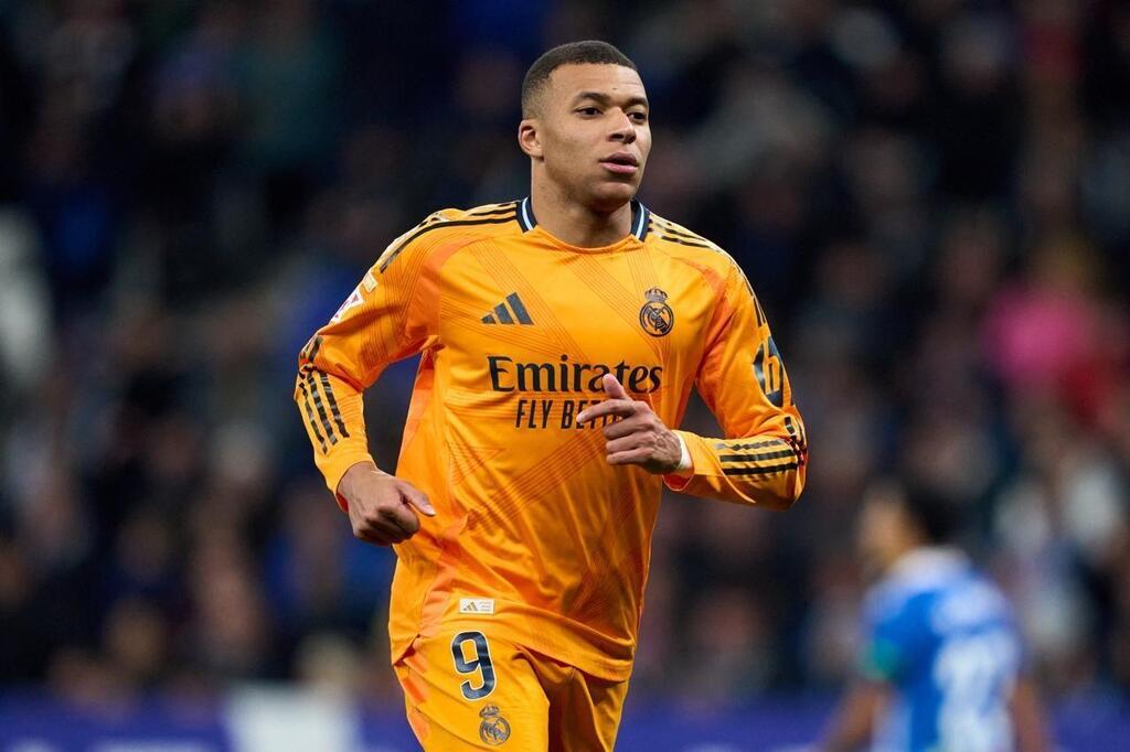 Real Madrid Kylian Mbapp Touch Au Mollet Et Forfait Contre Legan S