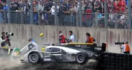photo diaporama sport 24 h du mans. l'accident de l'audi n.3 d'allan mcnish