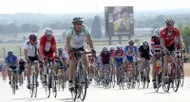 photo diaporama sport du soleil et 1 748 coureurs aux 24 heures vélo