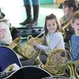 photo diaporama sorties auvers-le-hamon: découverte des instruments à l'école maurice-cantin 242133