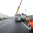 photo diaporama sorties fatines. retour en images sur l'accident, sur l'a 11, d'un camion transportant des bovins  280847