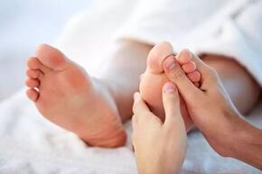 -48% chez Eno'ha - Massage Thaï des pieds 
