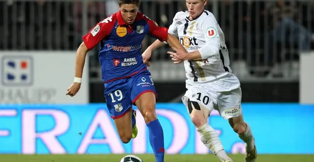 photo gaëtan charbonnier et les angevins n'ont pas su prendre l'avantage face aux amiénois de jonas martin, pourtant lanterne rouge. &copy; blandine lemperiere