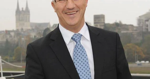 photo saïd chabane, hier, sur la terrasse du théâtre le quai, à angers. &copy; georges mesnager