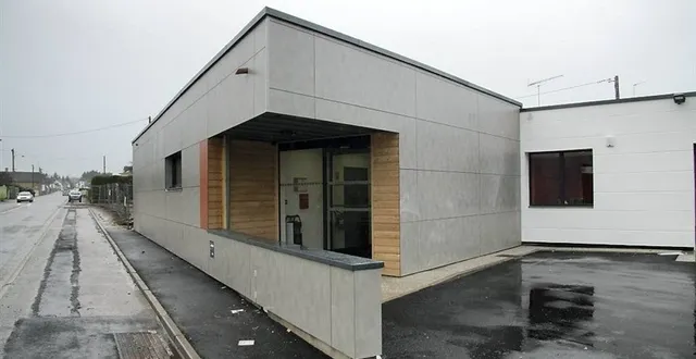 photo un nouveau bâtiment sorti de terre en six mois.