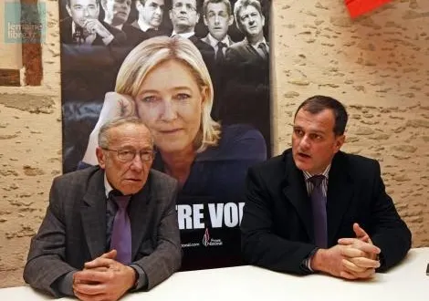 photo jean-françois legras et louis aliot, ce dimanche à vivoin. &copy; olivier blin