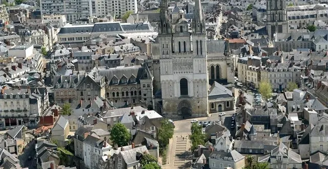 photo de nombreuses cérémonies ont lieu ce 24 décembre. a la cathédrale, deux messes seront célébrées : à 19 h et à 22 h 30.