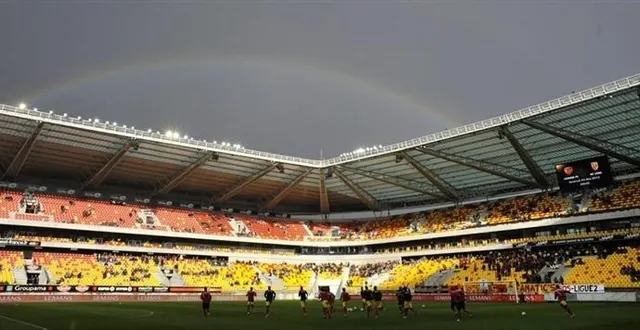 photo la société le mans stadium a assigné le club de football du mans devant le tribunal de commerce du mans pour réclamer les loyers impayés par le club résident. &copy; ouest france
