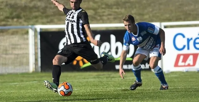 photo les angevins ont proposé du jeu et ce sont imopsés logiquement. &copy; photo: frédéric girou