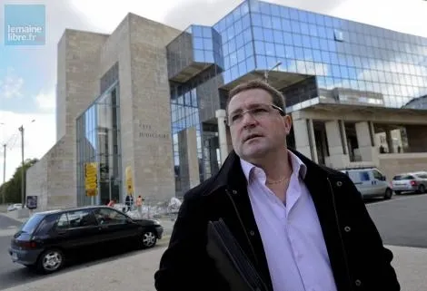 photo christophe desruelle affirme ne pas avoir pu exercer pleinement sa mission en raison de l’omerta entretenue par le président du club henri legarda. &copy; photo 