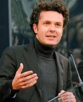 photo christophe béchu réagit au premier sondage de cette campagne. &copy; georges mesnager