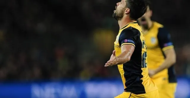 photo diego, après son but au camp nou, hier soir. &copy; photo : afp