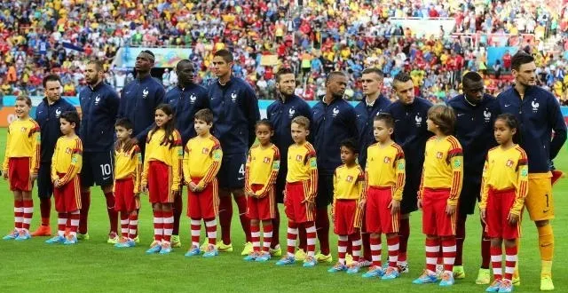 photo les hymnes n'ont pas retenti avant france - honduras. &copy; photo : epa.