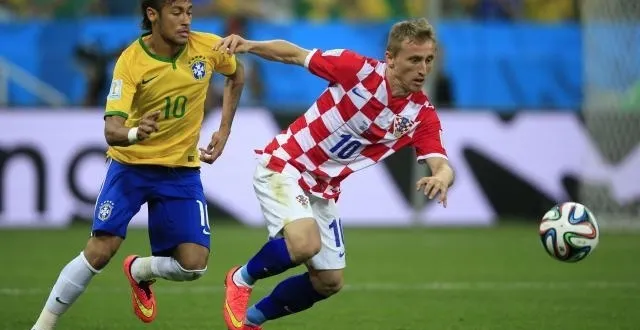 photo modric, ici face à neymar, devra mener son équipe à la victoire &copy; photo : afp