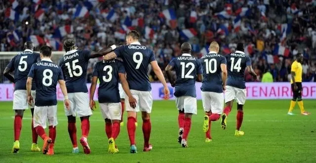 photo coupe du monde 2014 : suivez suisse - france sur maville.com ! &copy; afp