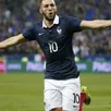 photo l'attaquant karim benzema de l'equipe de france. 