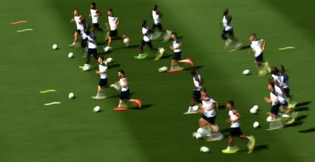 photo l'équipe de france, outsider du quart de finale face à l'allemagne, a la cote chez les parieurs français. &copy; photo : afp.