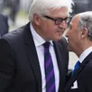 photo laurent fabius et frank-walter steinmeier, les ministres des affaires étrangères français et allemand se sont gentillement chambrés sur twitter.