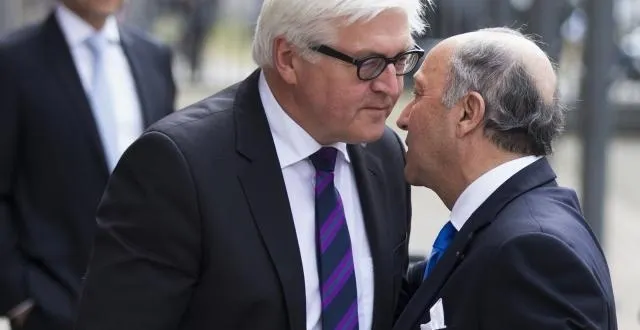 photo laurent fabius et frank-walter steinmeier, les ministres des affaires étrangères français et allemand se sont gentillement chambrés sur twitter. &copy; reuters