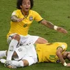 photo la détresse de marcelo après la blessure de neymar.