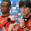 photo le sélectionneur allemand joachim löw et le défenseur jerome boateng se sont présentés en conférence de presse à l'aube de la demi-finale.
