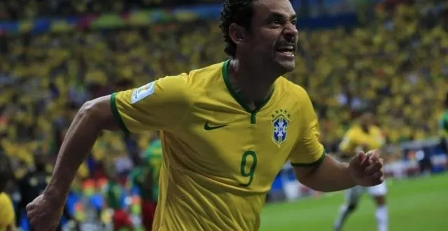 photo fred n'a trouvé le chemin des filets que contre le cameroun. &copy; afp