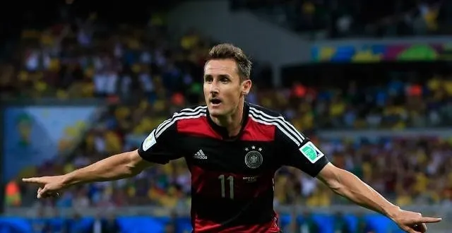 photo 16e but pour klose en coupe du monde &copy; photo: afp