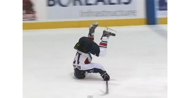 photo hockey : la célébration atypique de ric del basso