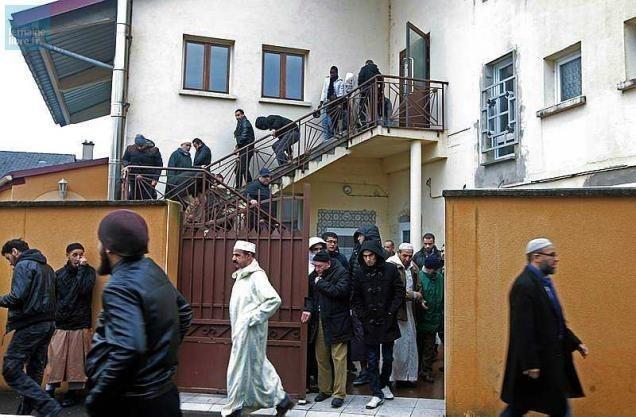 Le Mans. Mosquée de La Bertinière : la grande prière sous surveillance ...