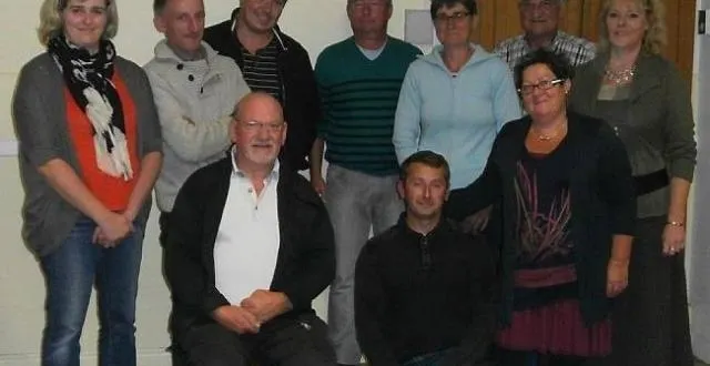 photo les comédiens de la troupe du marais, prêts pour de nouveaux spectacles.