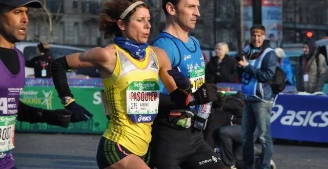 photo karine pasquier a de bonnes sensations avant de s'aligner sur le semi-marathon de paris. &copy; photo : arnaud laviolette / ouest-france