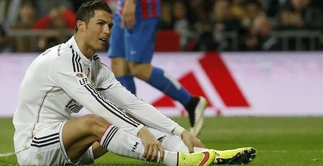 photo cristiano sifflé par ses supporters &copy; photo : afp