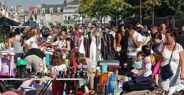 photo découvrez le programme des brocantes et bric-à-brac organisés ce week-end dans le département. &copy; photo archives 