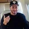 photo la photo de karim benzema dans l'avion.