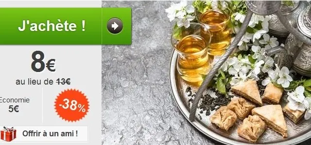 photo bon plan : direction le maroc avec un café ou un thé à la menthe et ses pâtisseries orientales 