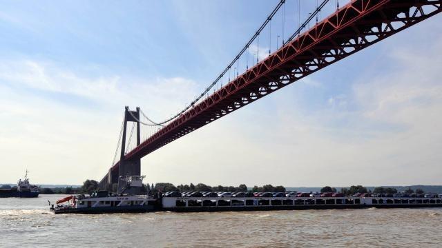 Le pont de Tancarville, en maintenance depuis 60 ans