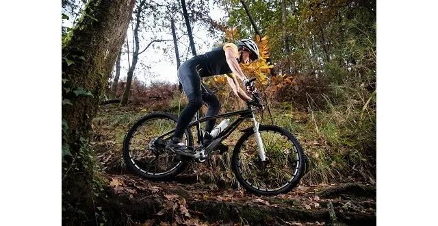 photo le vtt : avantages et inconvénients, caractéristiques techniques, prix