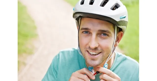 photo quels sont les accessoires indispensables pour faire du vélo en tout sécurité ?