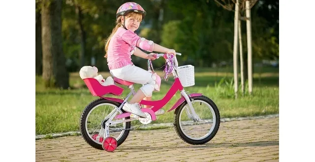 photo quels accessoires pour les enfants à vélo ?