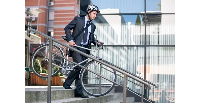 photo les 5 commandements à suivre pour se rendre au travail à vélo en toute quiétude