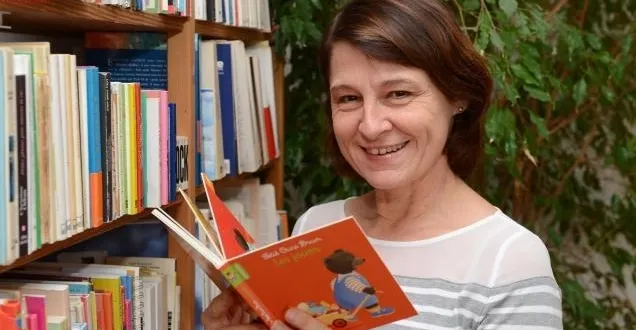 photo marie aubinais chez elle à saint-aubin-de-luigné. &copy; photo co - laurent combet.