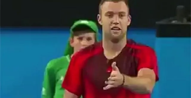 photo l’américain jack sock a été l’auteur d’un incroyable geste de fair-play lors de la hopman cup. &copy; you tube