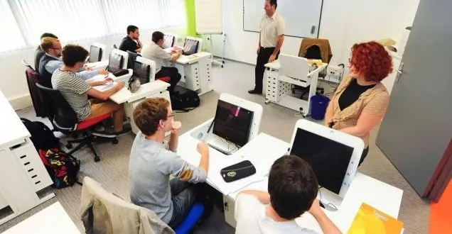 photo créée il y a trois ans, la ruche numérique a été un moteur de l'innovation sur la ville. le maire souhaite accélérer cette dynamique. photo archives « le maine libre », hervé petitbon