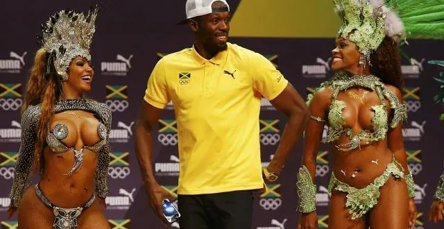 photo usain bolt a dansé la samba lors d'une conférence de presse. &copy; reuters