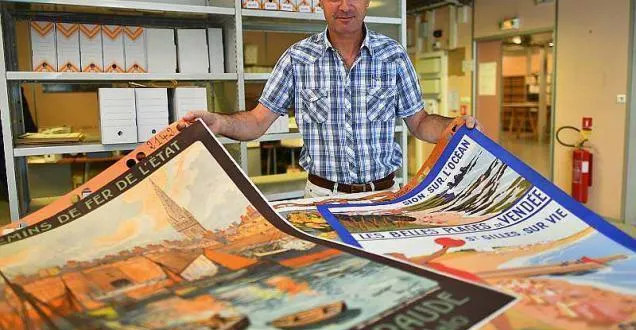 photo le centre d'archives a acheté certaines affiches plusieurs milliers d'euros. &copy; photo 