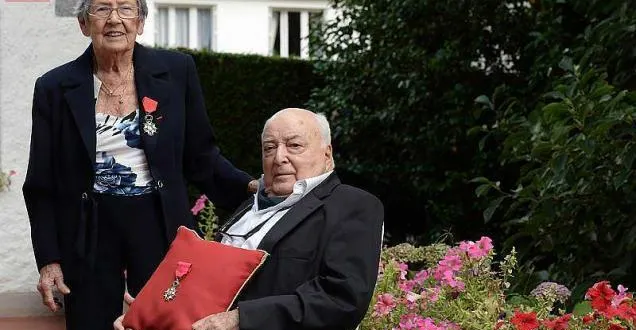 photo léo bergoffen et son épouse odette. lui fut déporté, et elle fut résistante, sauvant des enfants juifs &copy; photo courrier de l'ouest - josselin clair
