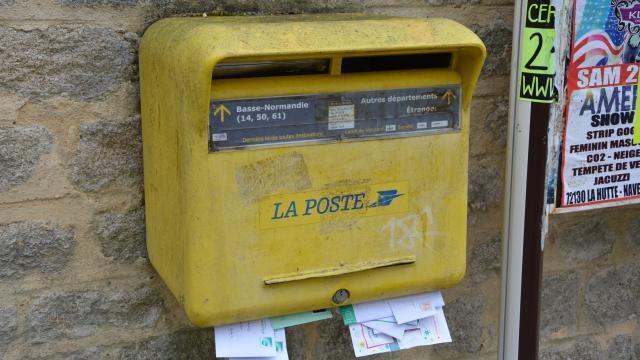 La Poste : pourquoi les boîtes aux lettres se font de plus en plus