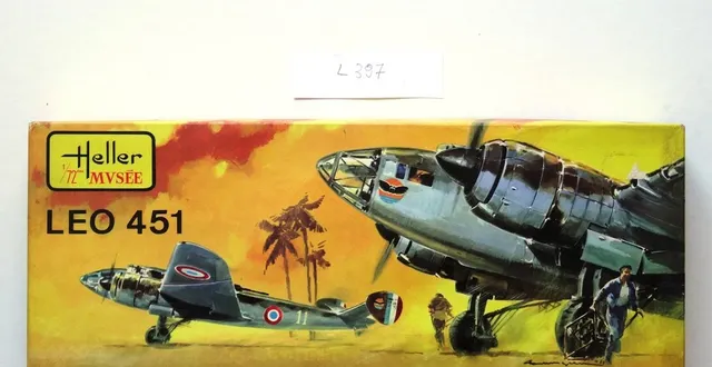 photo boîte de maquette heller