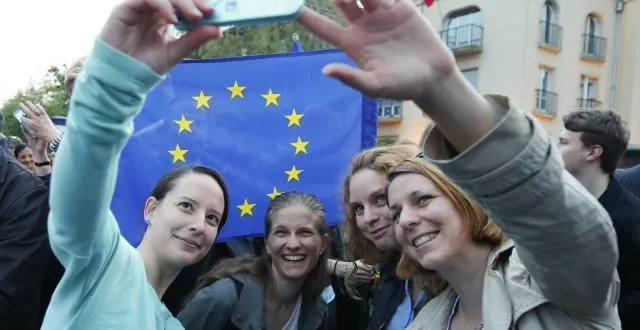 photo selon l'agence de statistiques européenne, la population de l'ue a gagné 1,5 million de personnes par rapport au 1er janvier 2016. &copy; reuters