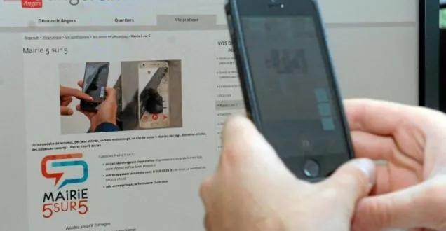 photo la version mobile du service « mairie 5 sur 5 » doit permettre de faciliter les demandes d'intervention. &copy; photo le courrier de l'ouest - michel durigneux